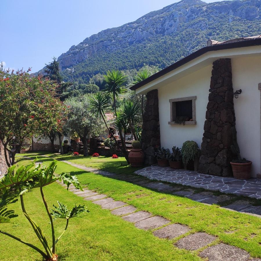 Willa Casa Bados Dorgali Zewnętrze zdjęcie